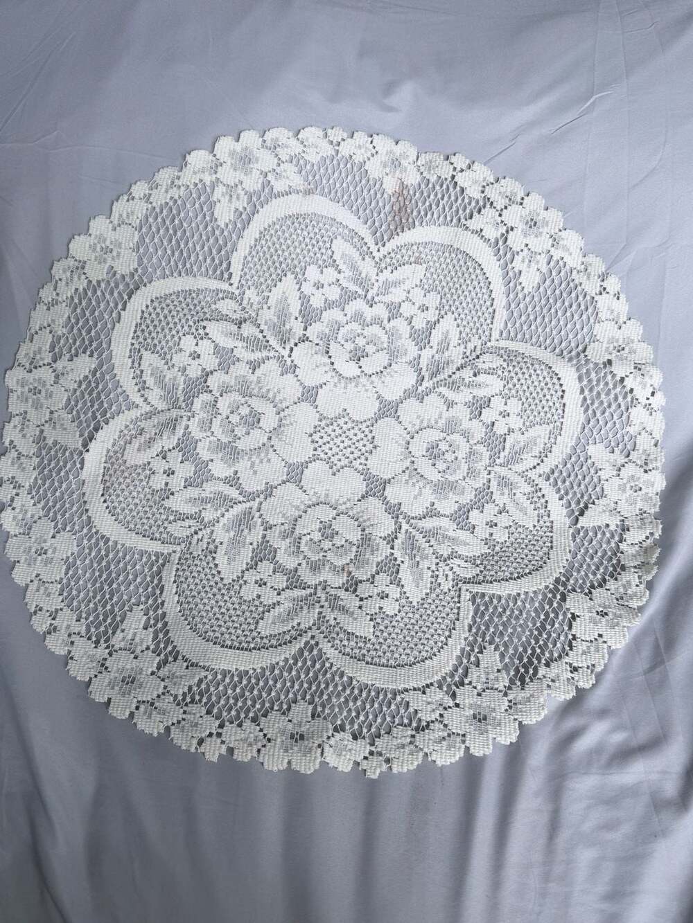 Heritage Lace Victorian Rose Round Doily White